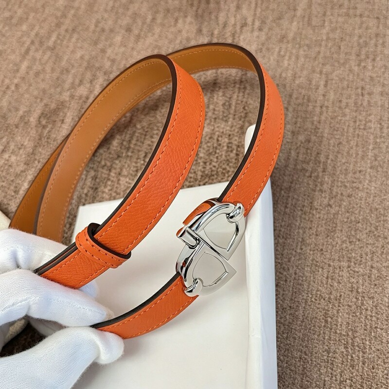 Women's slim-fitting high-waist pants with genuine leather palm-patterned cowhide belt, stylish dress with versatile stretch belt