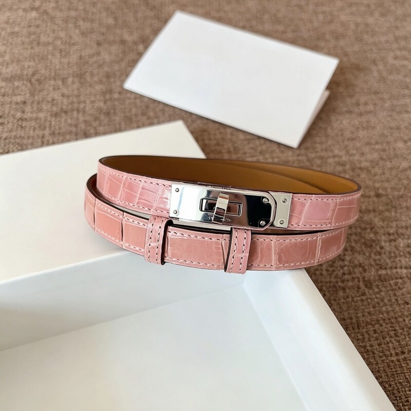 Crocodile skin stretchable female waistband, stretchable Kelly women's dress waistband, fine version with decorative band when tightening.