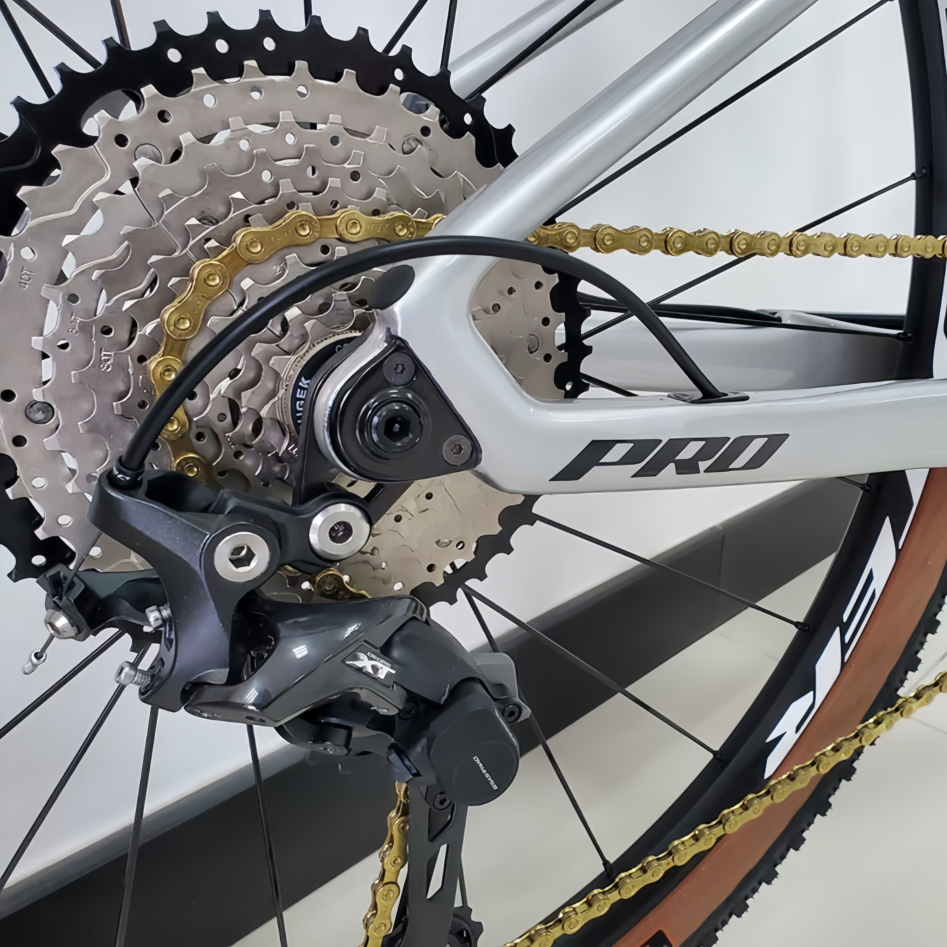 YBN Bike Chain 6/7/8/9/10/11/12-speed SLA Bicycle Chain for Shimano for SRAM MTB Road Gravel Silver Black Gold Oil Slick