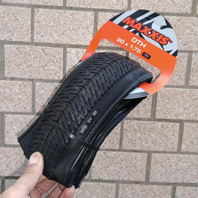 MAXXIS DTH Folding BMX and Street Tire