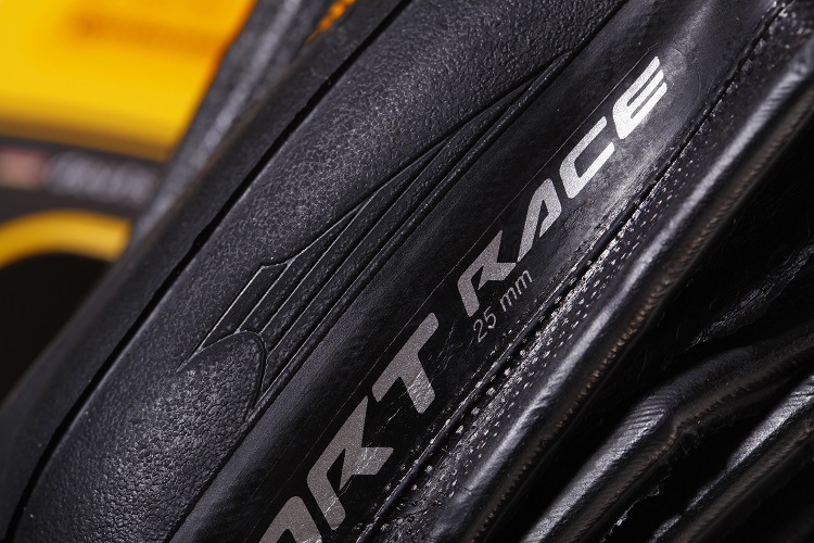 Continental Ultra Sport III, Grand Sport Race and Grand Prix Folding Road Tires - detail 85
