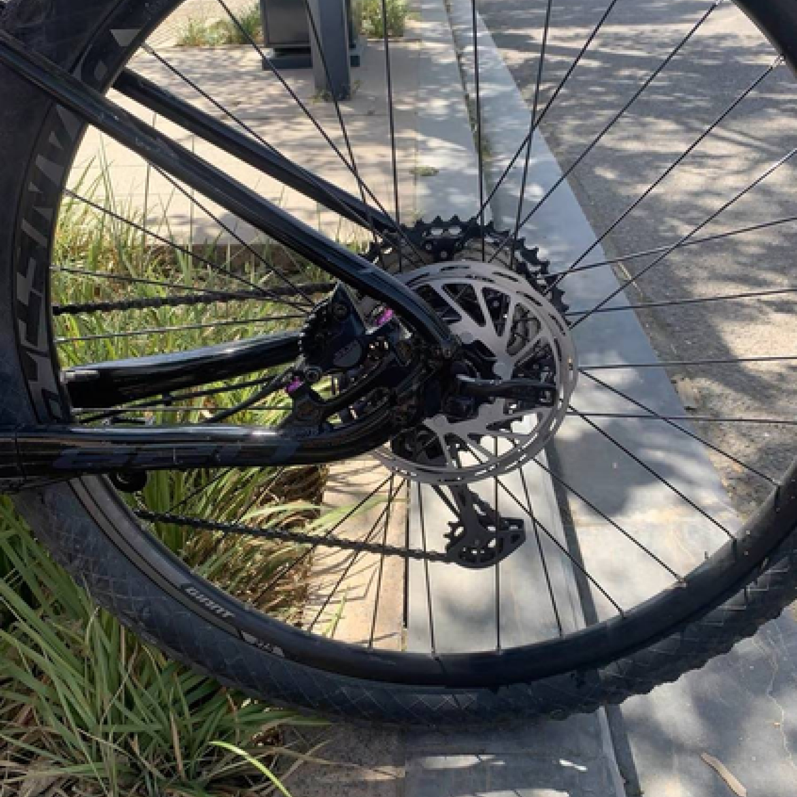 IIIPRO Bike Center Lock Disc Brake Rotor 140 160 180mm 203mm MTB Road Mountain Cooling Brake Disc And Lock Ring centerlock