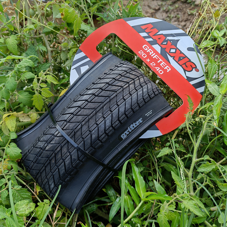 MAXXIS Grifter Folding BMX and Street Tires, 20 x 2.1, 2.3, 2.4 and 29 x 2.0 - detail 8