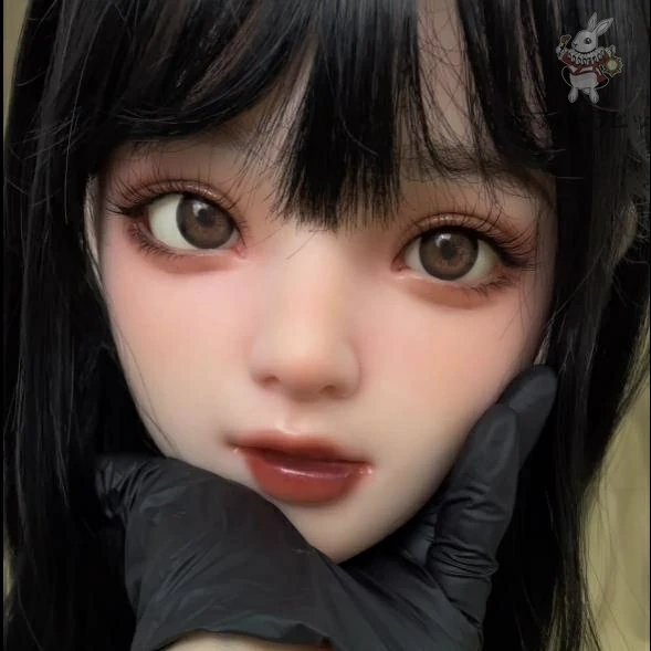 ラブドール, ダッチワイフ, 等身大ドール, 職人メイク