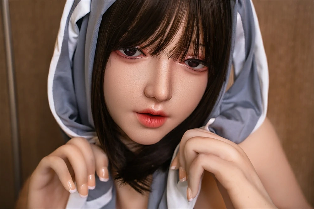 ラブドール, ダッチワイフ, 等身大ドール, 職人メイク