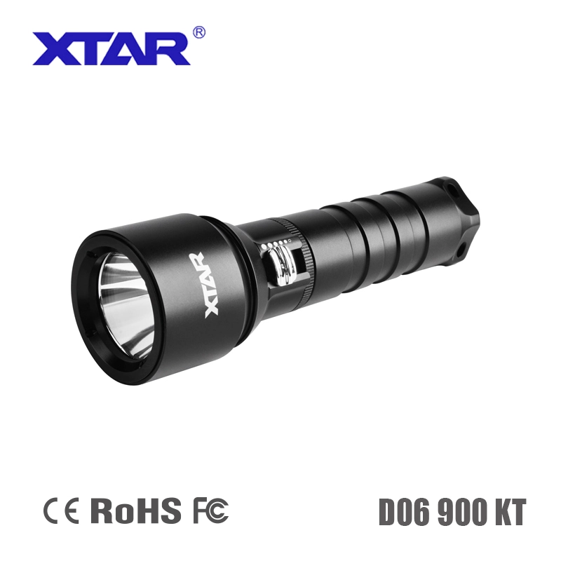 XTAR D06 900lm Diving Flashlight