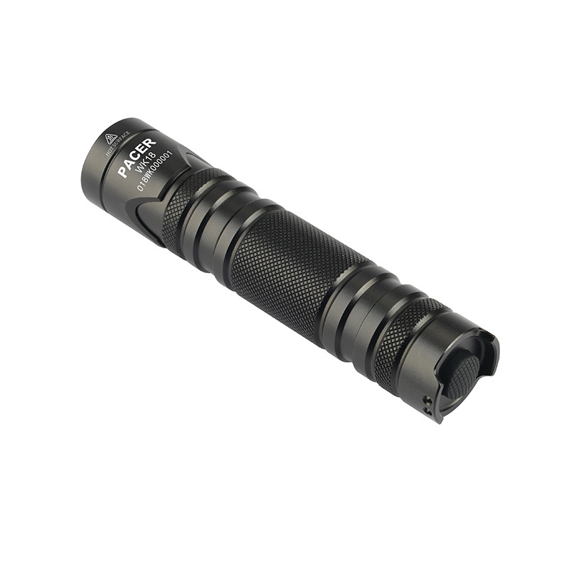 XTAR Walker WK18 1000lm EDC Flashlight (WK18 KIT)