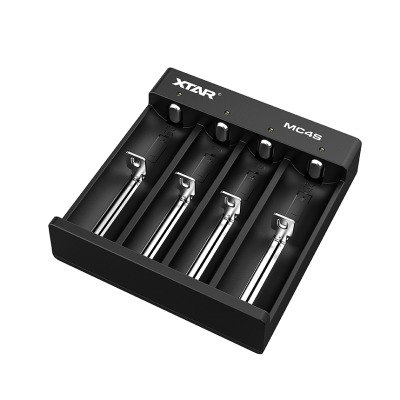 XTAR MC4S 4 bay 18650 battery charger