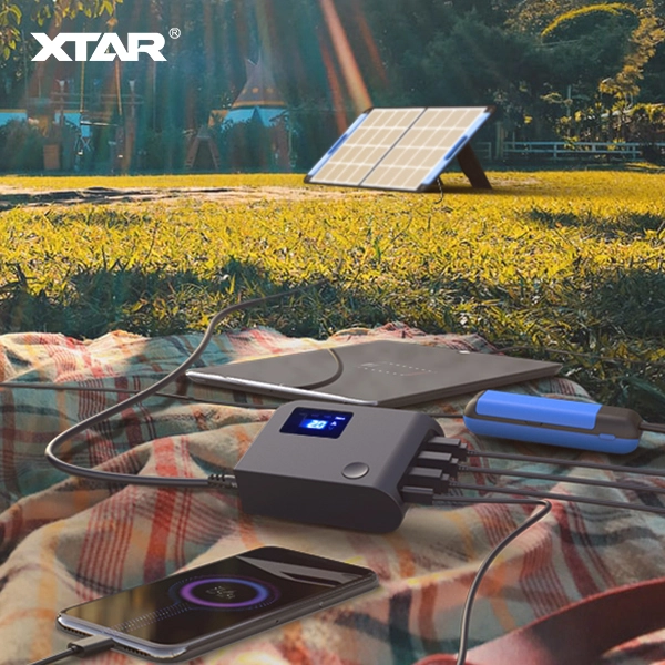 XTAR SP100: Portable &Foldable 100W Adjustable Solar Panel