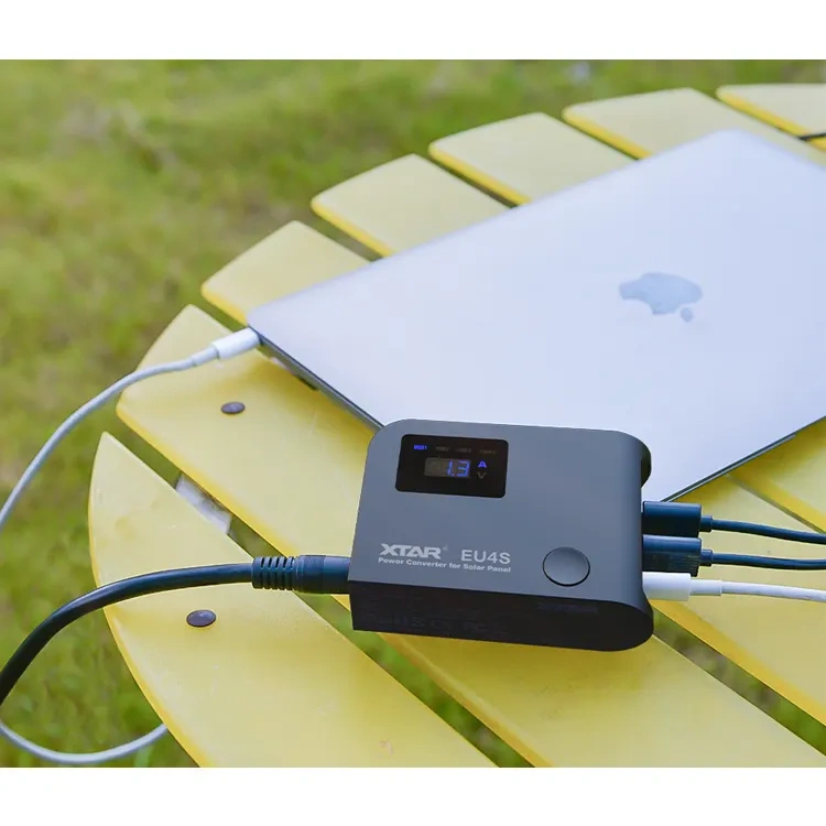 XTAR EU4S 45W 4-USB Charging Station