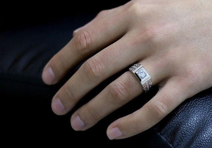 Luxury 925 Stamped Silver Rings For men Shining crystal adjustable size Fashion Gifts engagement wedding high quality Jewelry