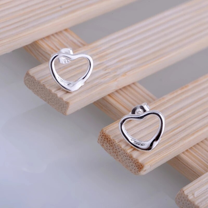 Hot 925 Stamp Silver color Earrings for Women temperament Exquisite heart Ear studs Christmas Gifts Street all-match Jewelry