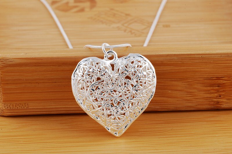 Fine 925 Stamp Silver color Leaf pattern Pendant Necklace For Women 18 inches Christmas gifts lady party wedding fashion Jewelry