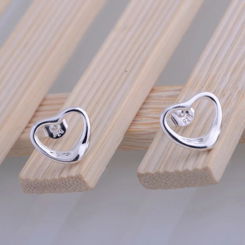 Hot 925 Stamp Silver color Earrings for Women temperament Exquisite heart Ear studs Christmas Gifts Street all-match Jewelry
