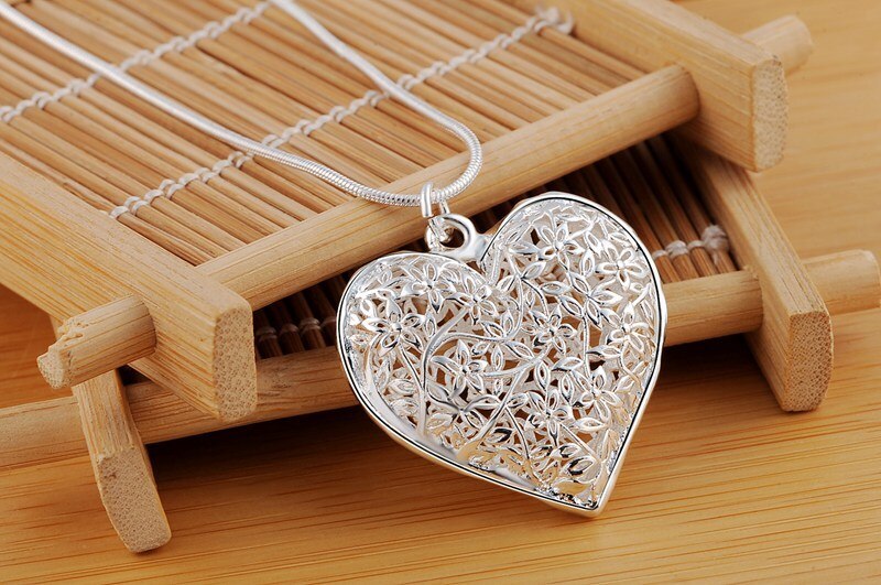 Fine 925 Stamp Silver color Leaf pattern Pendant Necklace For Women 18 inches Christmas gifts lady party wedding fashion Jewelry