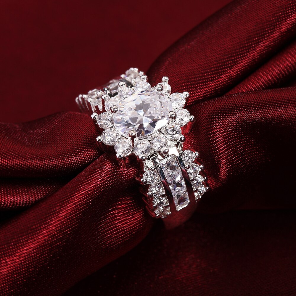 Luxury diamond rings 925 Stamp Silver color crystal heart moissanite Rings For Women Fashion Party Gifts Charm wedding Jewelry