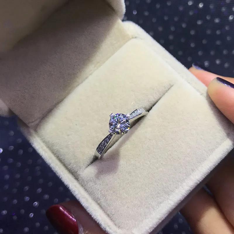 Luxury shining crystal 925 Stamp Silver color diamond ring Beautiful lady heart Ring pretty fashion Wedding Party women jewelry