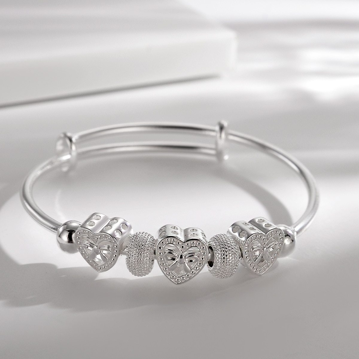 925 Stamp Silver color woman Heart Bangles for lady bracelets wedding party wedding jewelry lover Holiday gifts designer charms