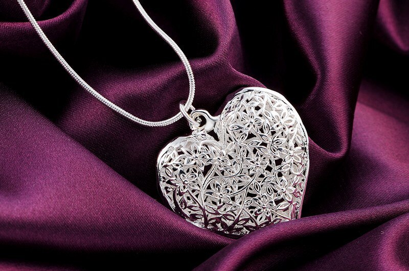 Fine 925 Stamp Silver color Leaf pattern Pendant Necklace For Women 18 inches Christmas gifts lady party wedding fashion Jewelry