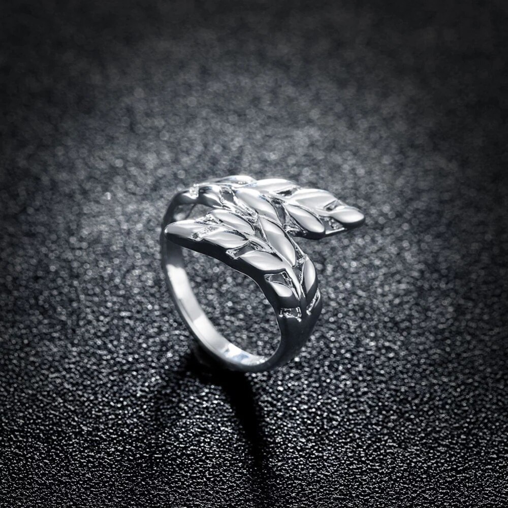 Factory direct high quality Jewelry Pastoral 925 Silver Rings For Women adjustable Fashion elegant Wedding Party student gifts