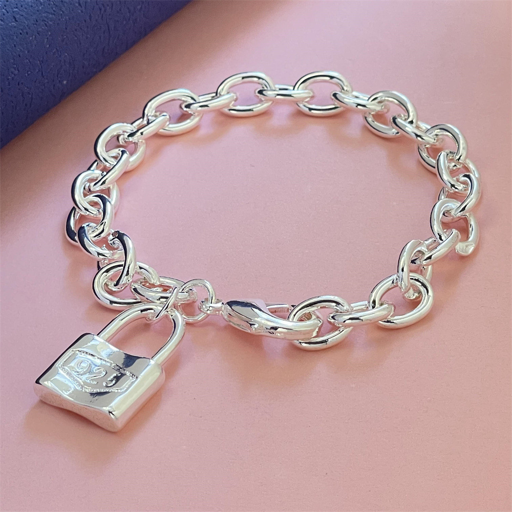 LH097  Silver color Charms Lock Bracelets for women Classic Chain for man Wedding party Christmas Gifts fashion Jewelry 20CM 8inches