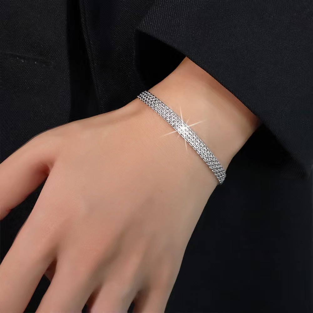 H043 charm chain Silver color Charms Bracelets for women Classic Chain for man Wedding party Christmas Gifts fashion Jewelry 20CM 8inches