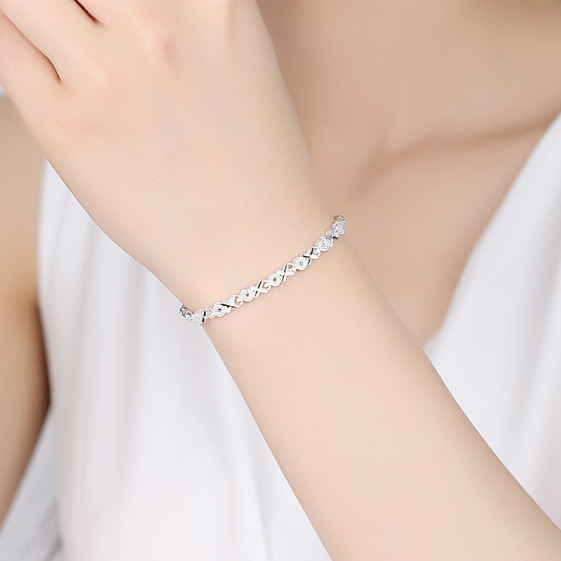 H047 charm chain Silver color Charms Bracelets for women Classic Chain for man Wedding party Christmas Gifts fashion Jewelry 20CM 8inches