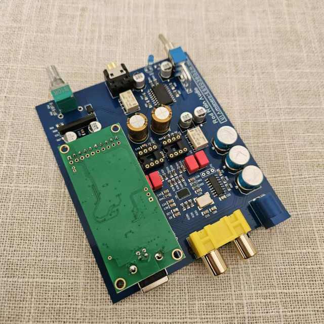 Rodrain U1 desktop USB decoder DAC headphone amplifier ES9038 sound card supports 384K DSD512 decoding with built-in TPA6120 headphone amplifier