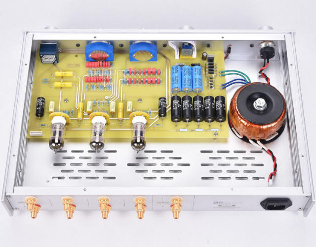 MC22  Classic Fever Electronic Tube Pre-amplifier with High and Low Tone Adjustment, McIntosh C22 Pre-amplifier