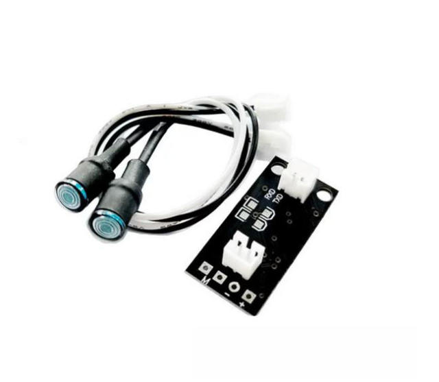 Single-axis solar tracking module automatic light source tracking and light tracing and seeking module