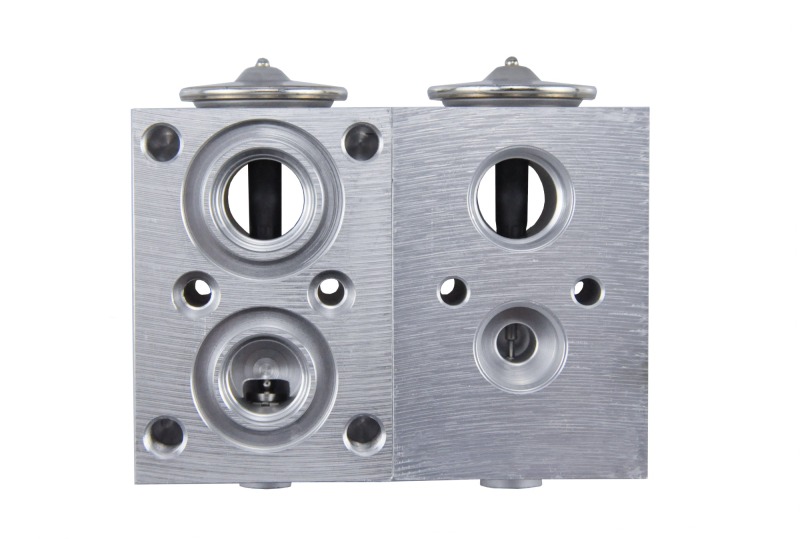 Excavator A/C Expansion Valve For VOLVO Loader