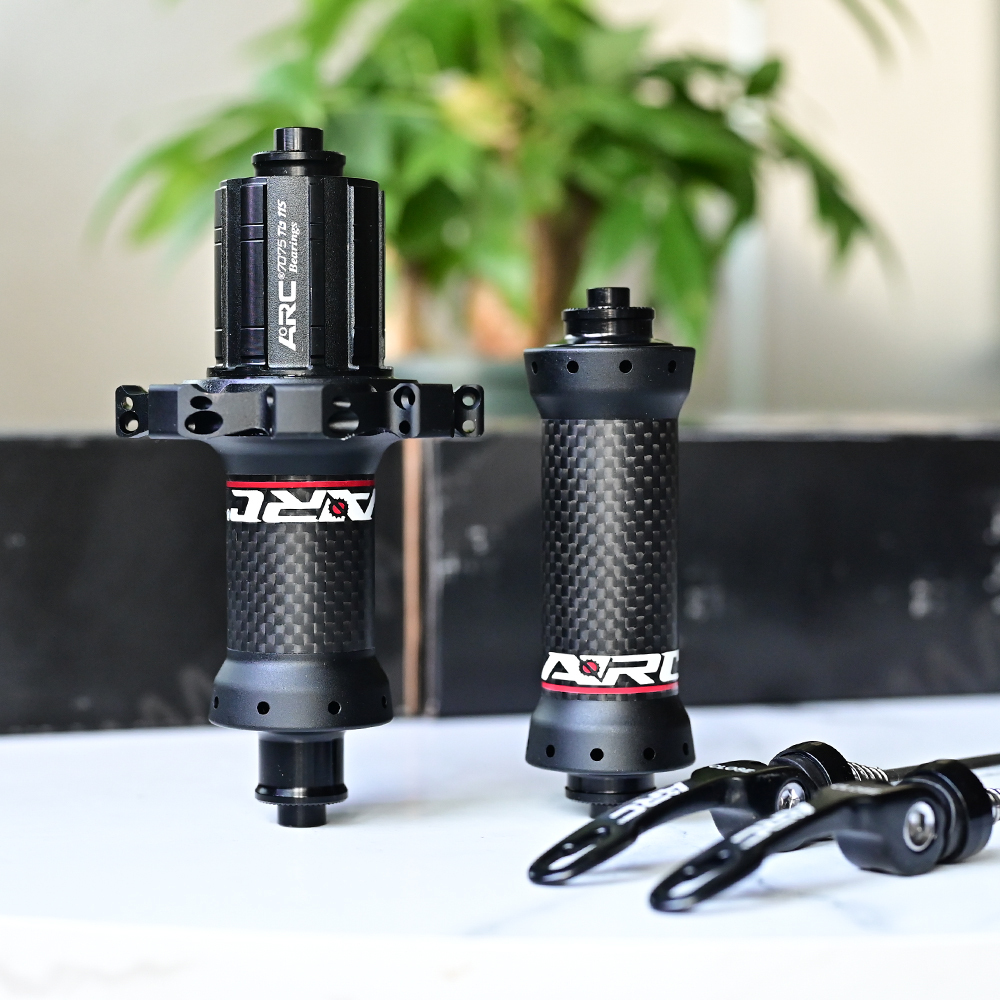 ARC RT-025F/RCB Road Bike Carbon Fiber Hub 6 Palws 72 ring/sound Quick Release Straight Pull 20/24 hole ultra light V brake 8 9 10 11 speed
