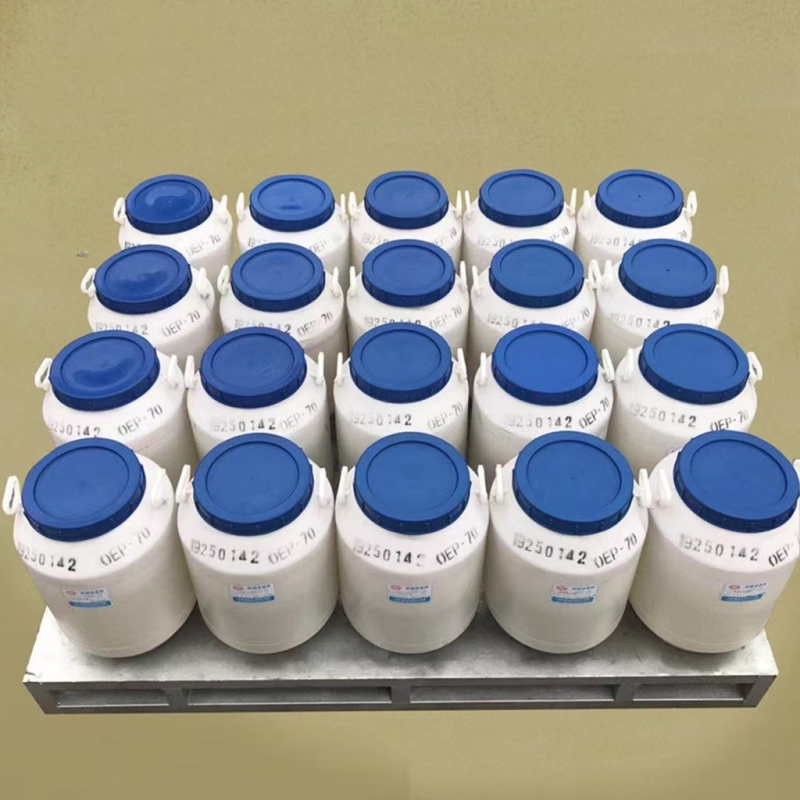 Polyethylene glycol oleate