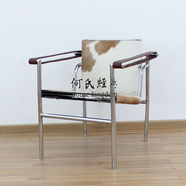 Le Corbusier: Basculant Chair (LC1-ponyskin)