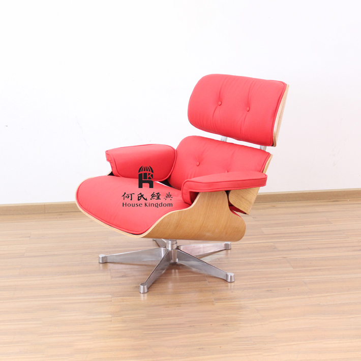 Charles Eames Lounge chair with wihte Vitra legs(9021-B)