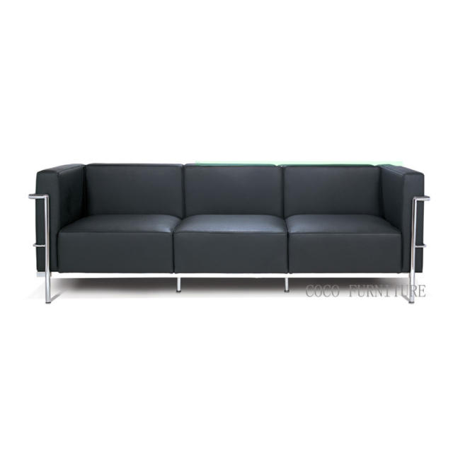Le Corbusier LC3 sofa in black leather 7017B-3