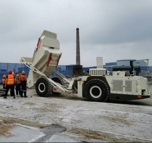 Under-ground dump truck, 20T load.