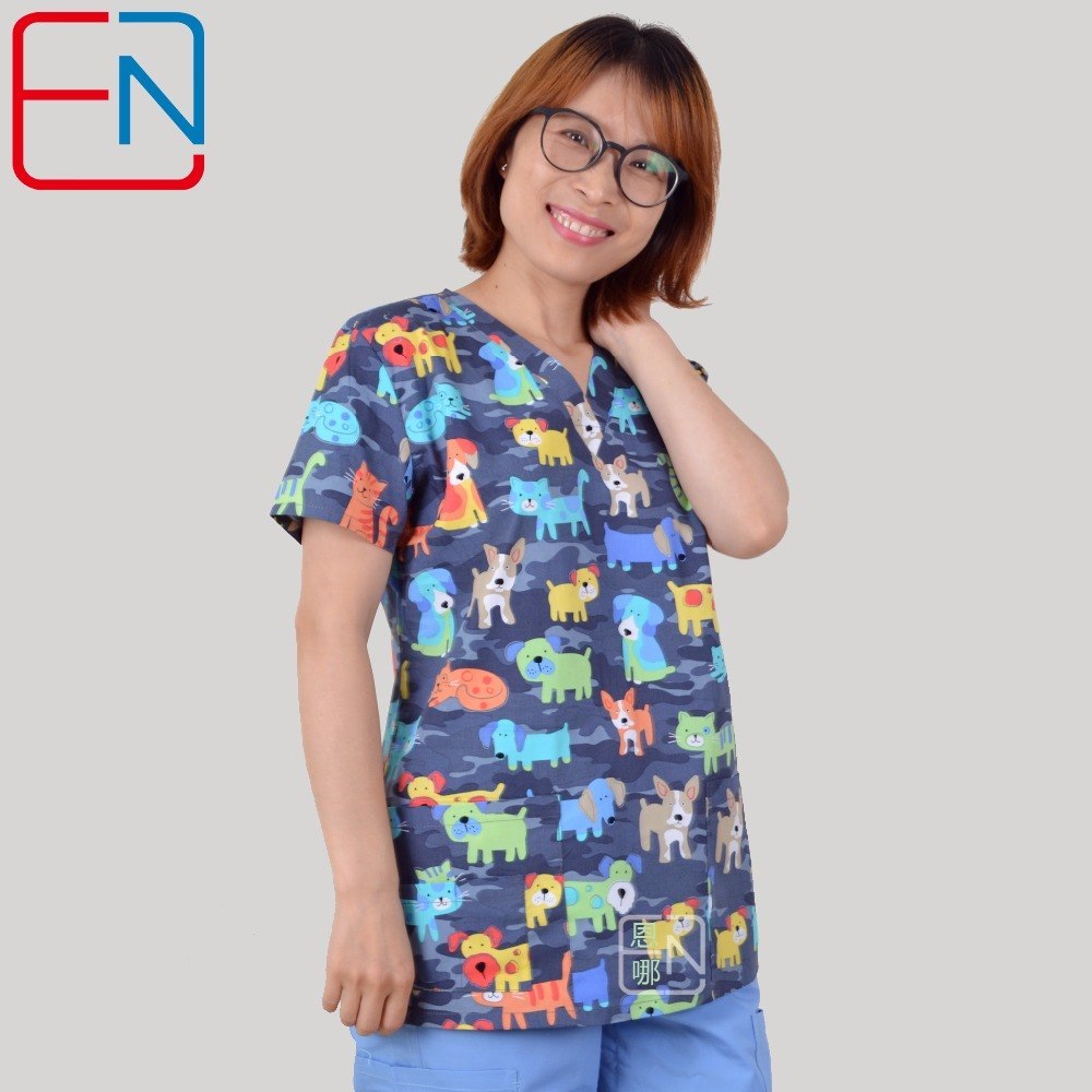 Brand medical scrub tops for women surgical scrubs,scrub uniform in 100% print cotton maotou series