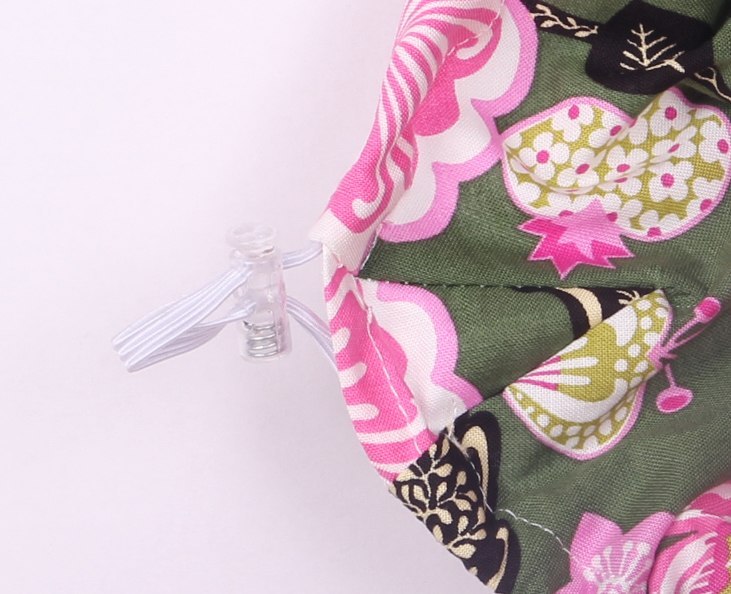 medical bouffant caps in cotton in green one sizze adjustable