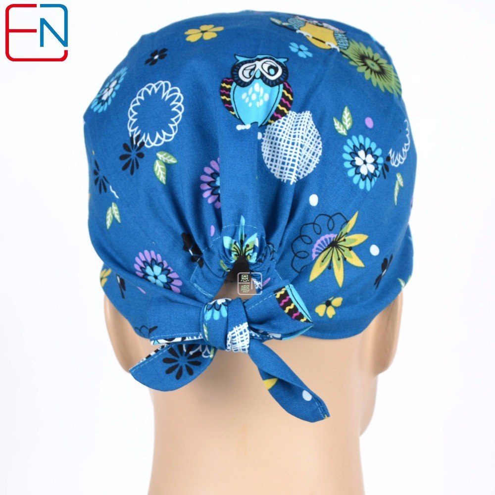 Hennar brand unisex surgical caps in blue