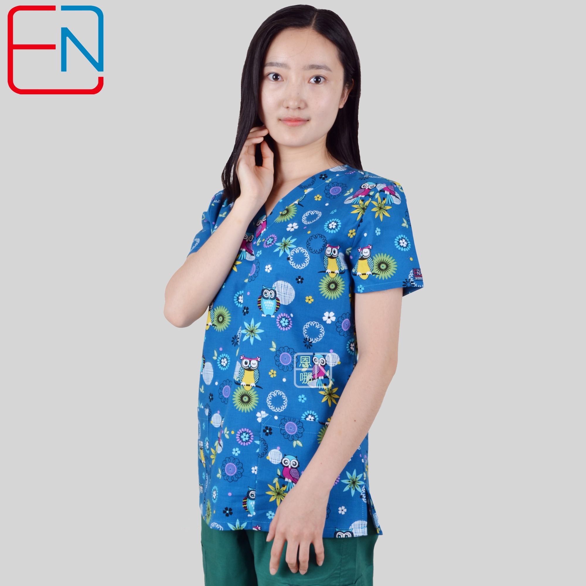 10 Prints Hennar Women Scrub Top With V-Neck 100% Cotton Print Surgical Medical Uniforms Hospital Nurse Scrub Tops For Women
