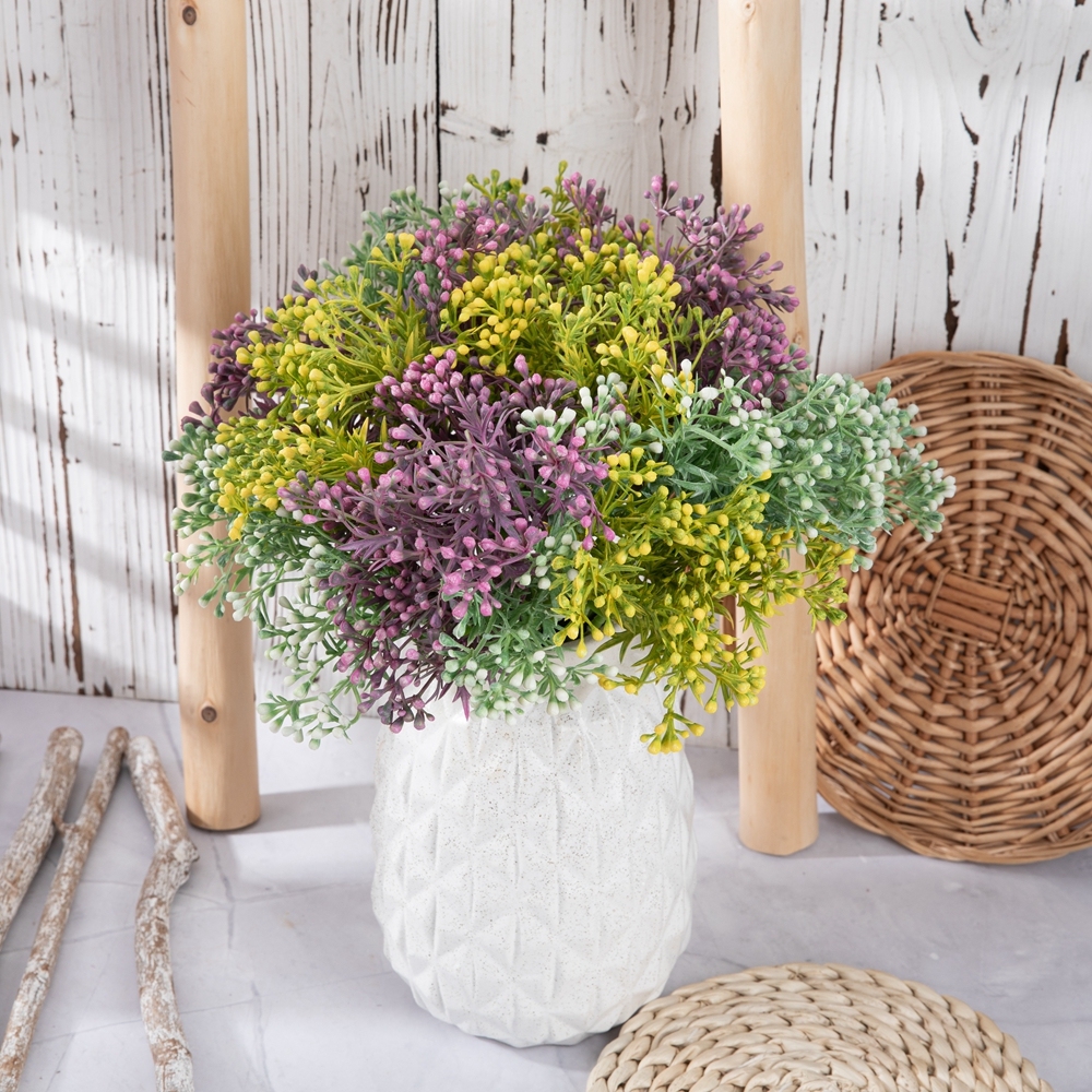 DY1-3168 Wholesale Pastoral style chrysanthemum fruit home decorative Plastic artificial plant For Christmas Picks