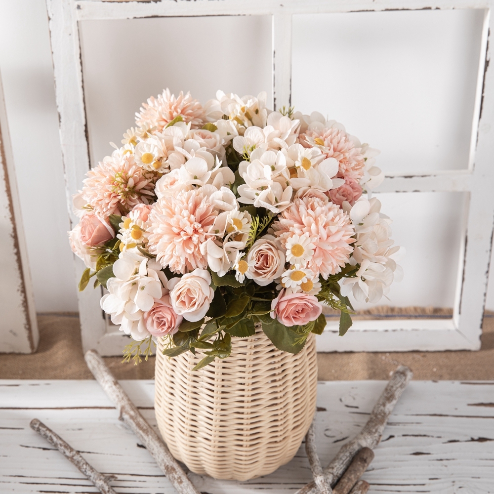 MW66792 Artificial Flower Bouquet Autumn Chamomile Bouquet Hot Selling Garden Wedding Decoration