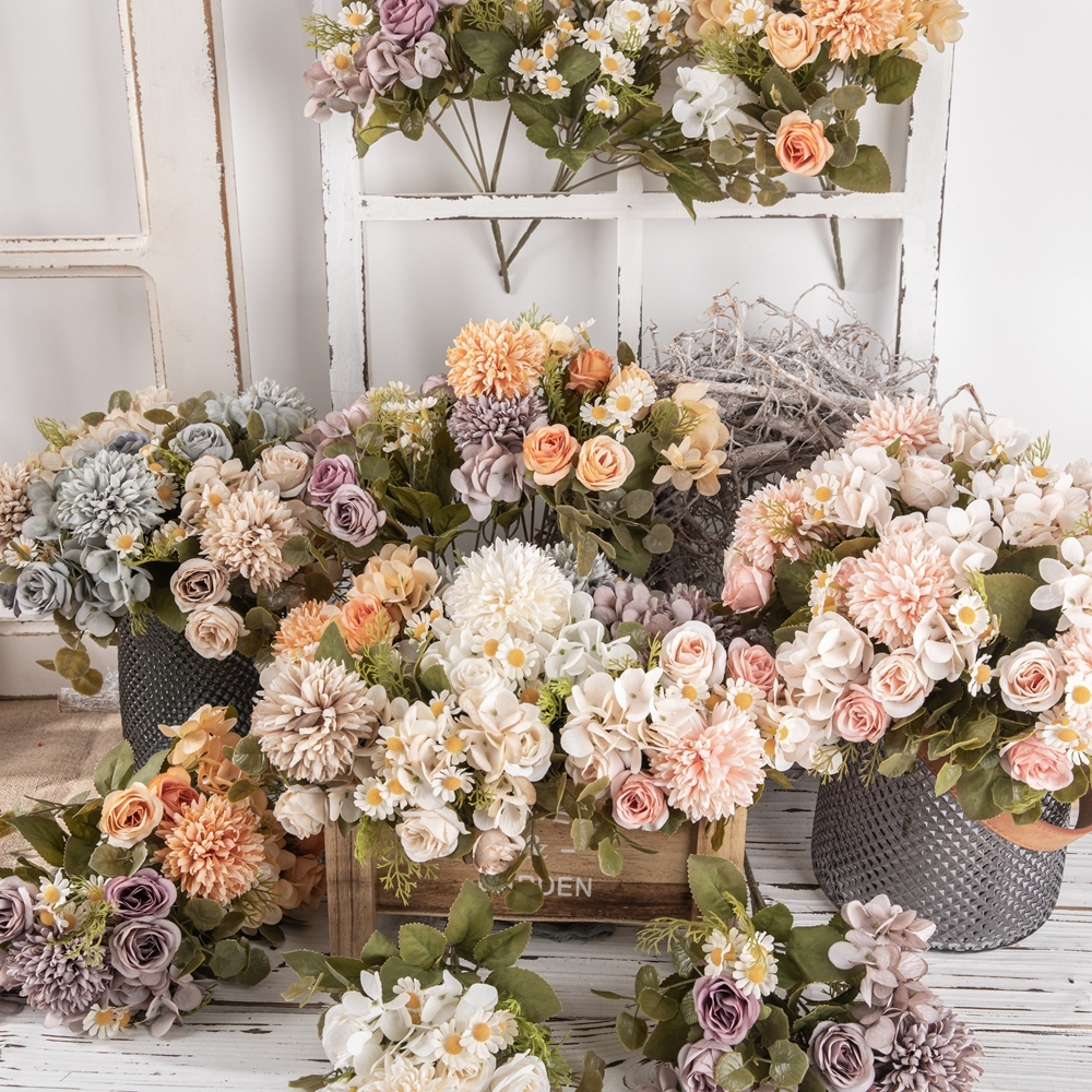 MW66792 Artificial Flower Bouquet Autumn Chamomile Bouquet Hot Selling Garden Wedding Decoration