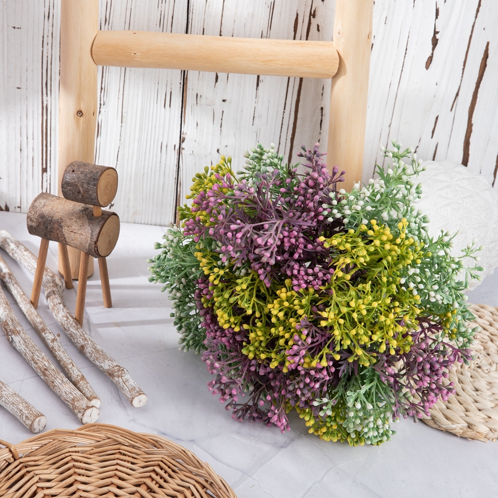 DY1-3168 Wholesale Pastoral style chrysanthemum fruit home decorative Plastic artificial plant For Christmas Picks