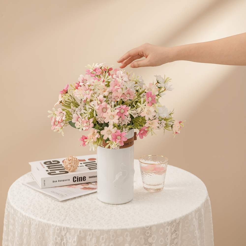 MW81001 Artificial Flower Bouquet Wild Chrysanthemum High Quality Festive Decorations