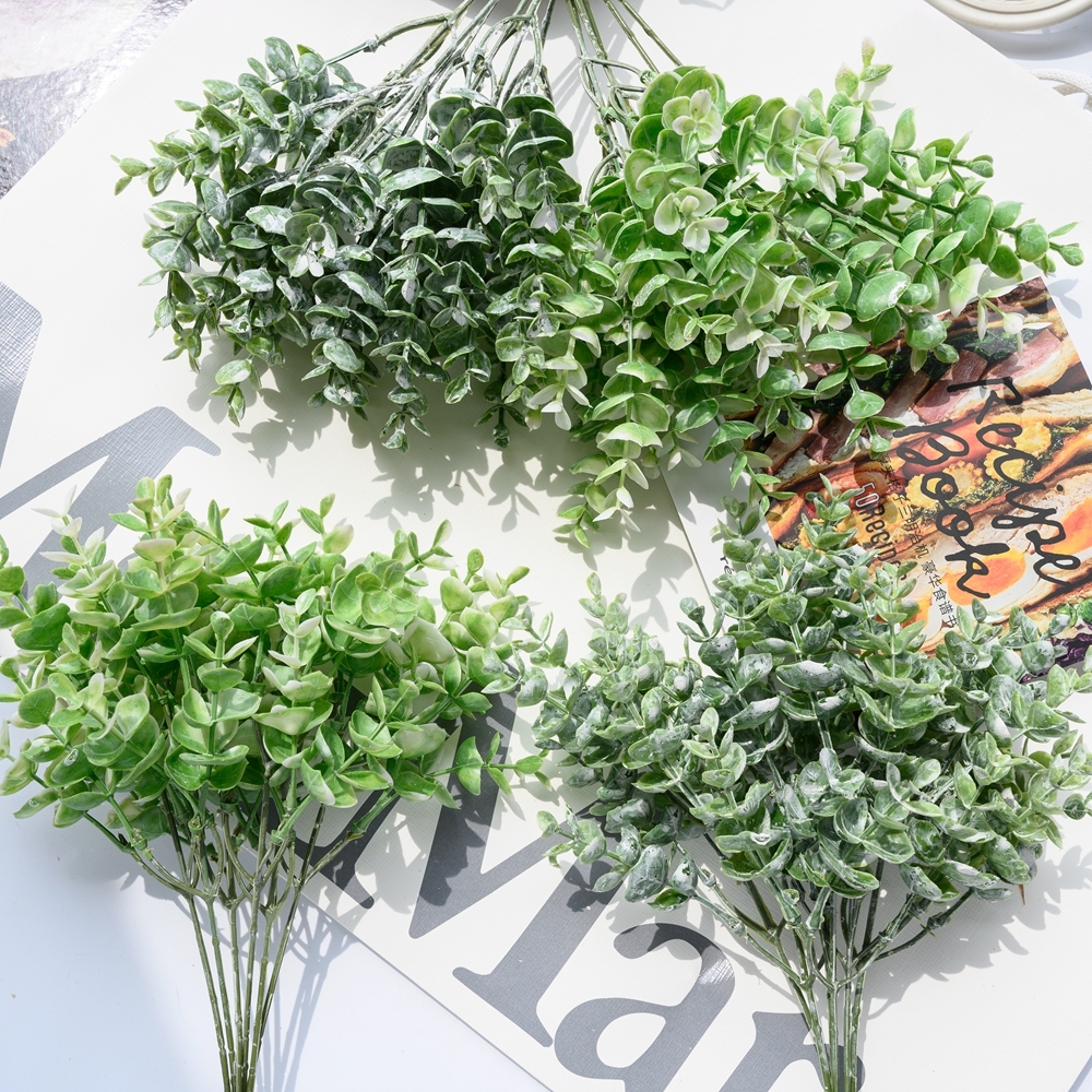 YC1078 Artificial Flower Bouquet Eucalyptus Hot Selling Decorative Flowers and Plants