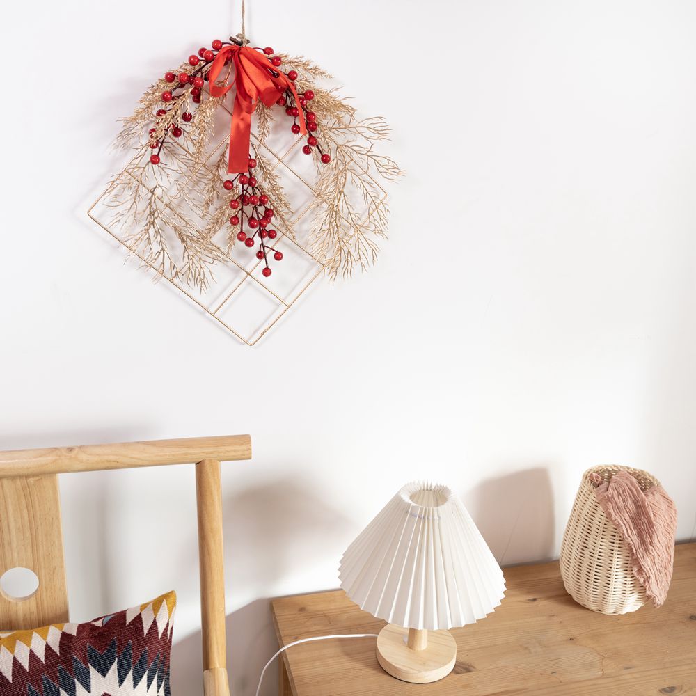CF01085 Artificial Berry Checkered Wall Hanging New Design Christmas Picks Festive Decorations