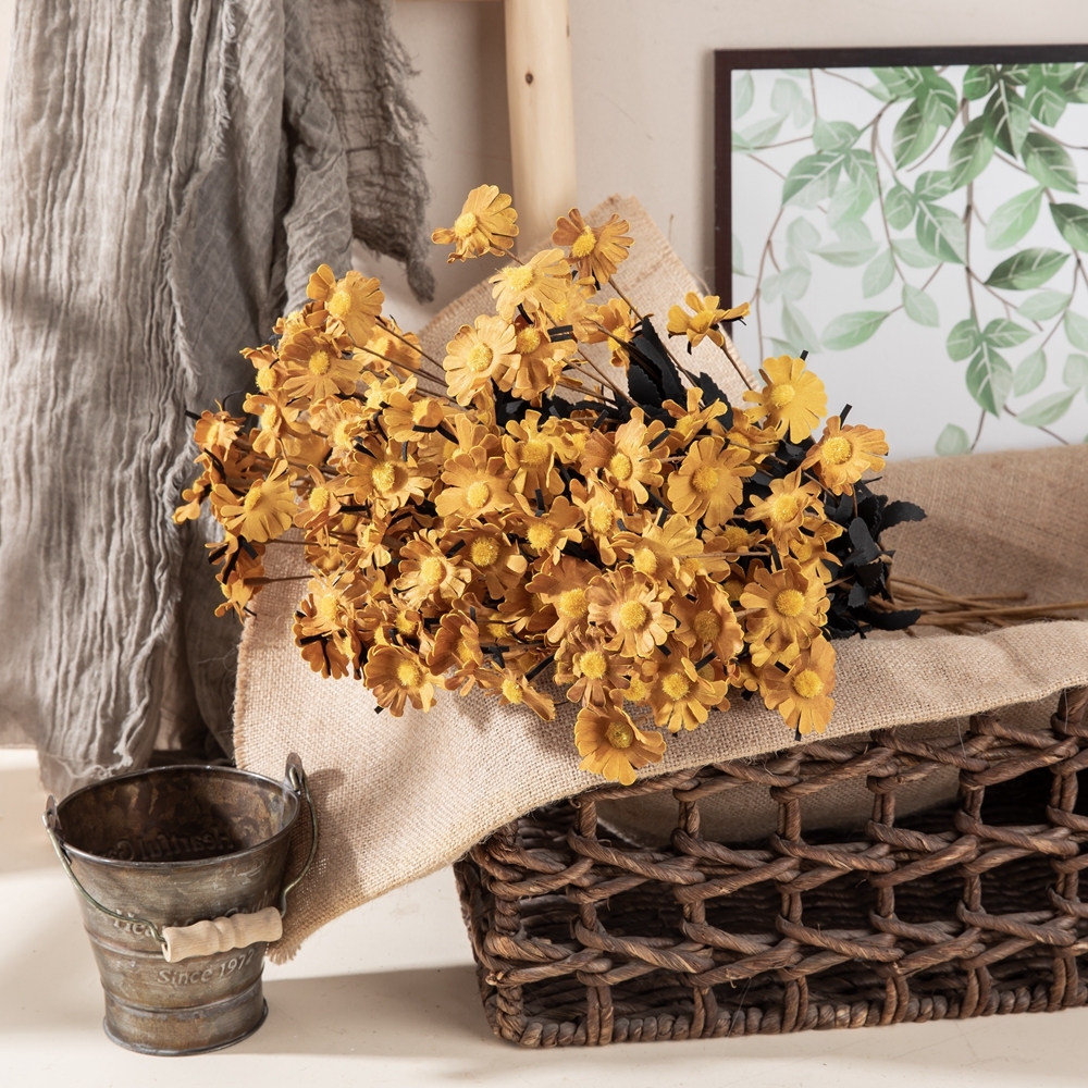 MW09908 15 Branches Faux PE Artificial Flower Small Daisy New Design INS Style Foam Wild Chrysanthemum for Decor
