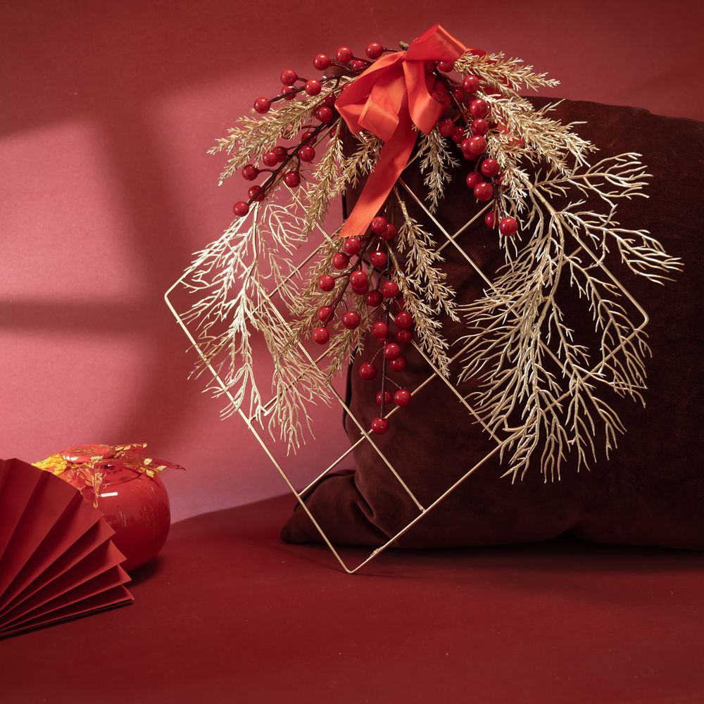 CF01085 Artificial Berry Checkered Wall Hanging New Design Christmas Picks Festive Decorations